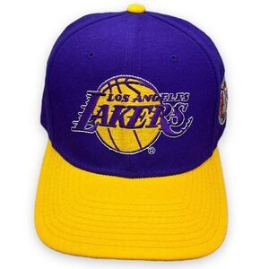 VINTAGE Los Angeles Lakers‎ Hat Fitted Mens 7 3/8 Dome Wool Motion Arch Cap